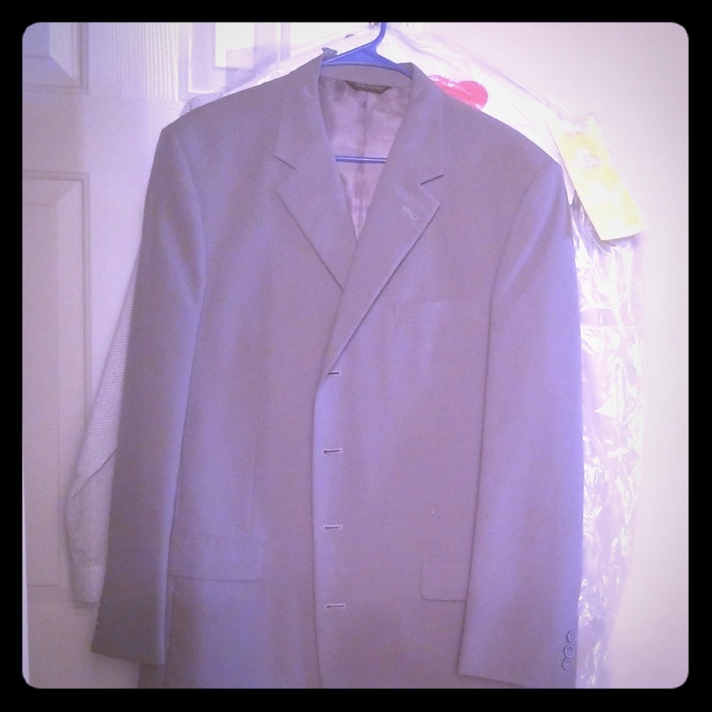 Mens grey 4 button.